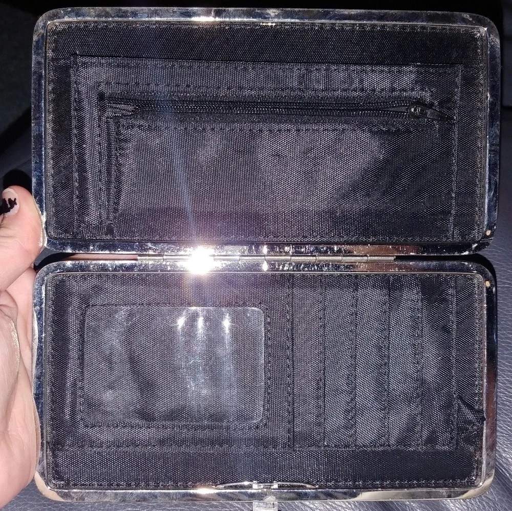 Black Clutch